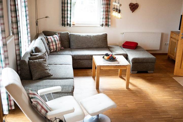 Ferienwohnung für 6 Personen, mit Balkon und Garten - 1