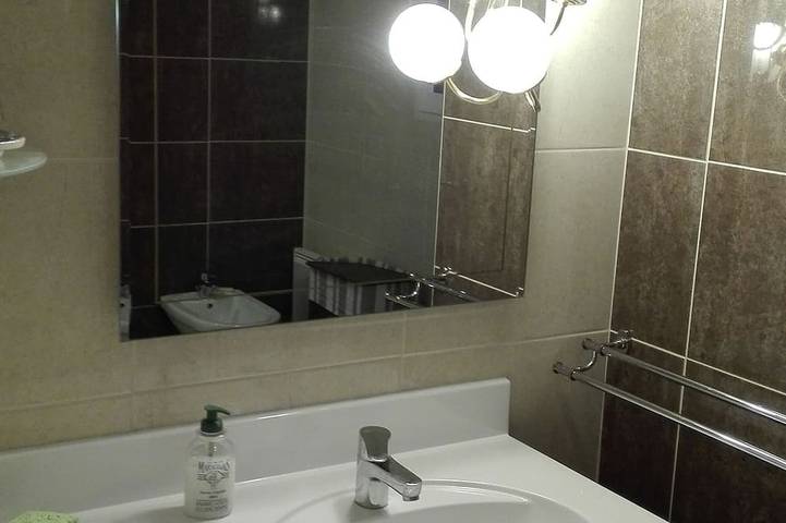 Location de vacances pour 4 personnes, avec terrasse et jardin à Riantec - 4