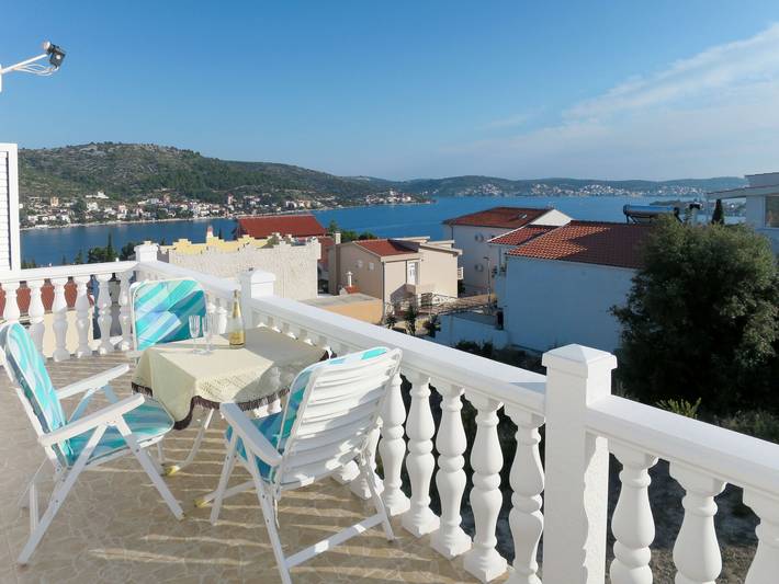 Apartament wakacyjny dla 6 osób, z balkon w Rogoznica