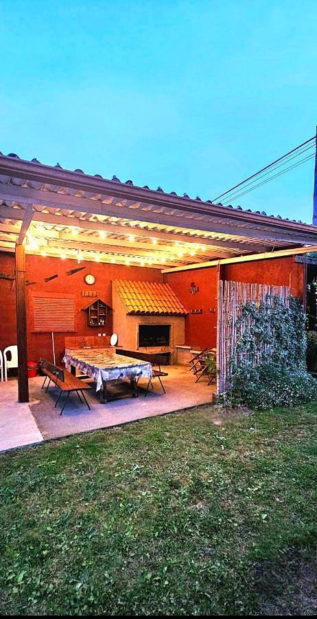 Three-Bedroom House in Brión, Costa de Galicia