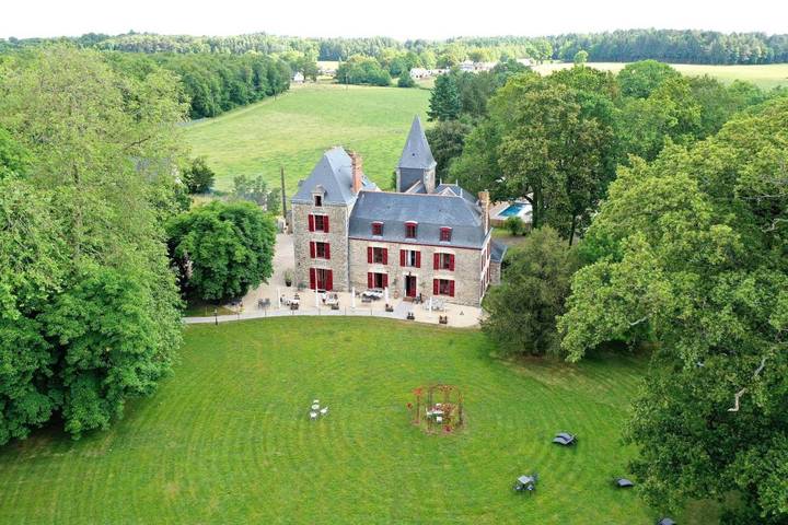 Hôtel pour 2 personnes, avec vue ainsi que jardin et piscine