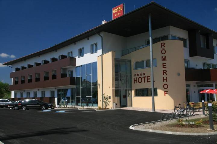 Hotel für 2 Personen, mit Terrasse und Sauna sowie Ausblick in Tulln an der Donau
