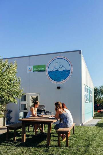 Auberge pour 4 personnes, avec terrasse et jardin à Taupo