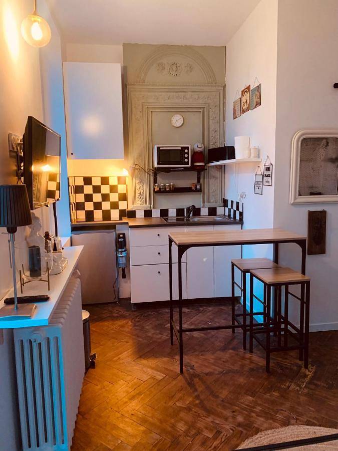 Gîte pour 4 personnes, avec jardin à Saint-Sulpice-et-Cameyrac