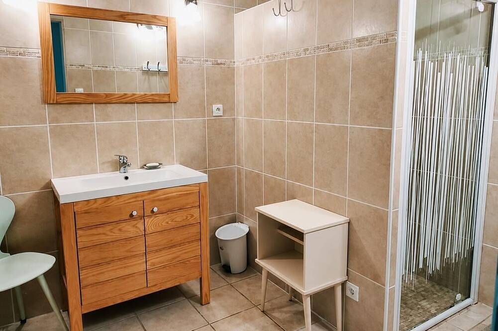 Appartement entier, Logement entier avec jardin clos près du lac d’issarlès in Saint-Cirgues-en-Montagne, Parc naturel régional des Monts d'Ardèche