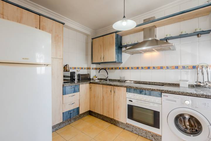 Entire apartment, Apartment 'Marahome' with Balcony, Wi-Fi and Air Conditioning in Central Seville, Sevilla