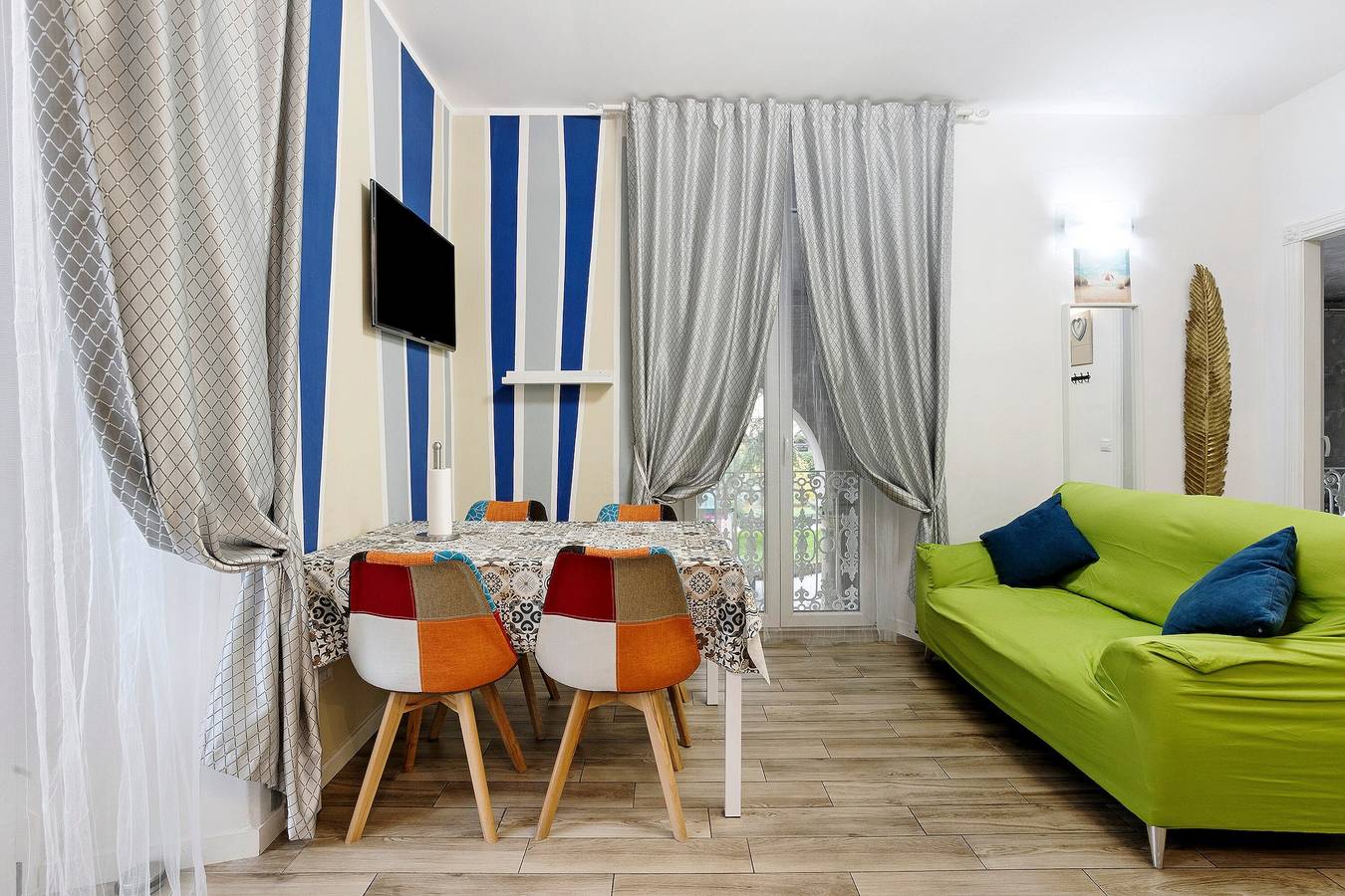 Ganze Wohnung, Apartment 'Bilo' mit Balkon, Wlan und Klimaanlage in La Spezia (By), La Spezia