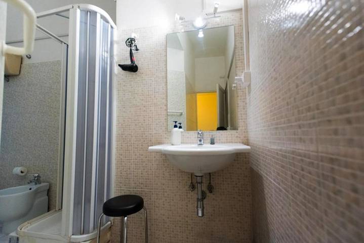 Chambre d’hôte pour 3 personnes, avec vue et piscine à Vatican - 3