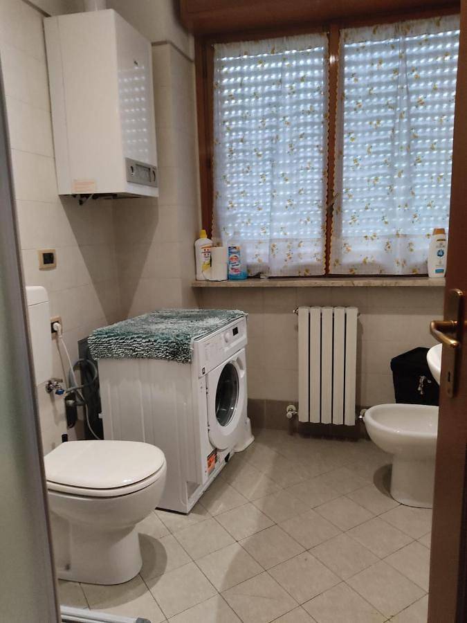 Gîte pour 5 personnes, avec balcon à Venaria Reale - 4