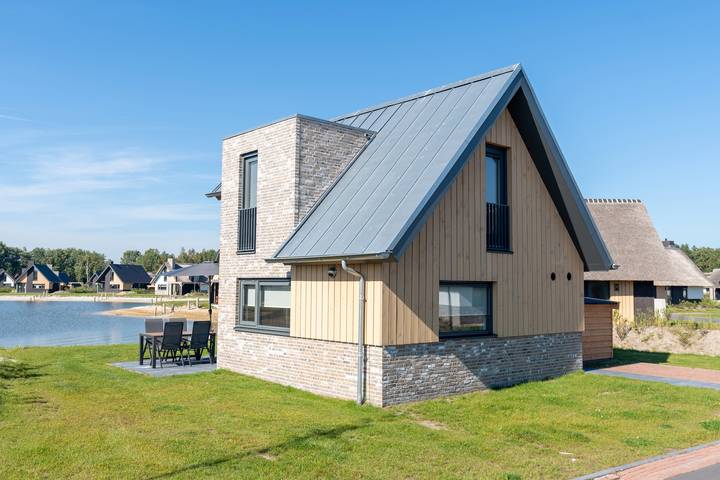 Ferienhaus für 4 Personen, mit Balkon/Terrasse und Terrasse in Westerbork