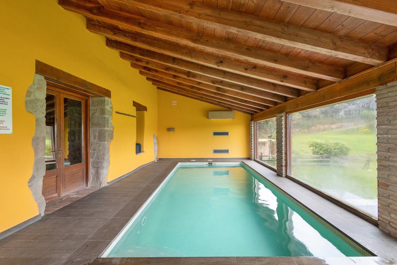 Casa rural 'La Serreta' con vistas a la montaña, piscina privada y Wi-Fi in Gironella, Provincia de Barcelona