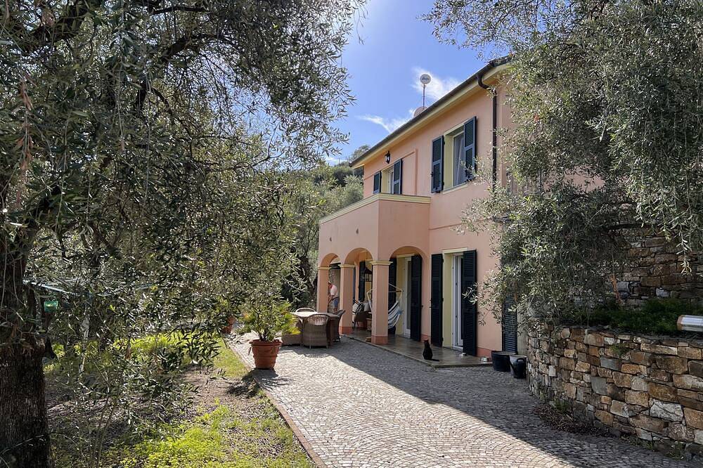 Romantisches Landhaus im Olivenhain - 5 Min. Fahrt zum Meer in Civezza, Riviera di Ponente