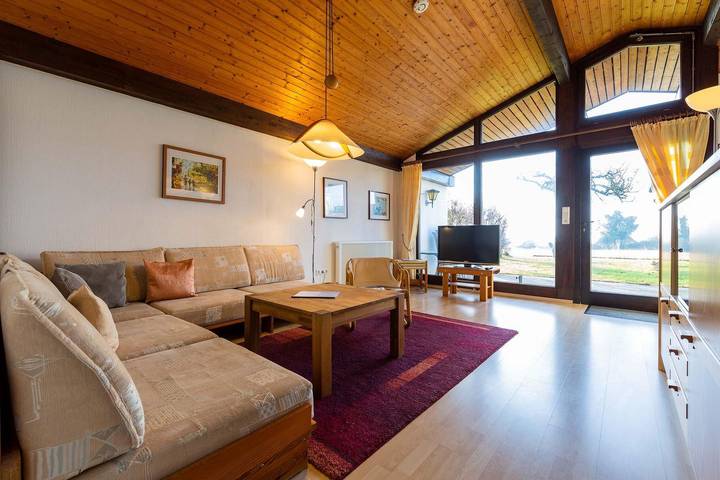 Ferienhaus für 4 Personen, mit Terrasse und Garten sowie Seeblick, mit Haustier am Bodensee - 2