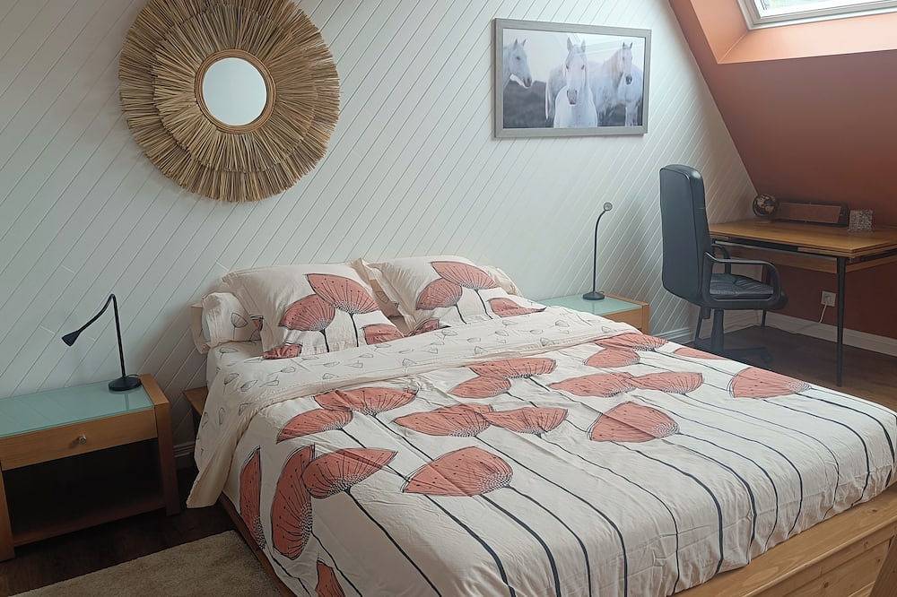 Maison en pierres, coeur de bourg - 4 personnes in Ploeren, Côte des Mégalithes