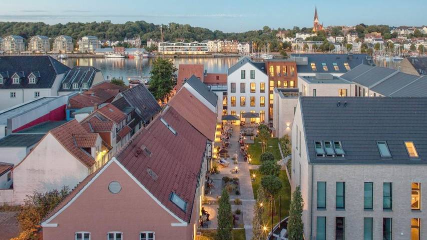 Hotel für 3 Personen, mit Terrasse und Garten sowie Sauna in Flensburg