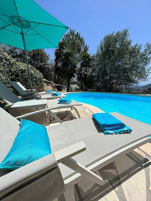 Villa pour 8 personnes, avec jardin ainsi que piscine et vue à Mandelieu-la-Napoule - 4