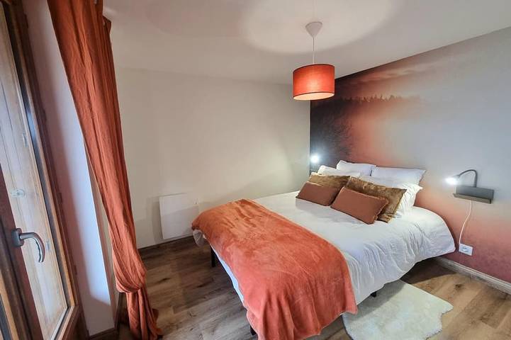 Gîte pour 6 personnes, avec jardin à Le Bessat - 2