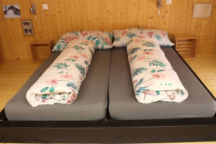 Ganze Wohnung, Gabrielenhaus, (Wassen Ur) in Meien, Wassen