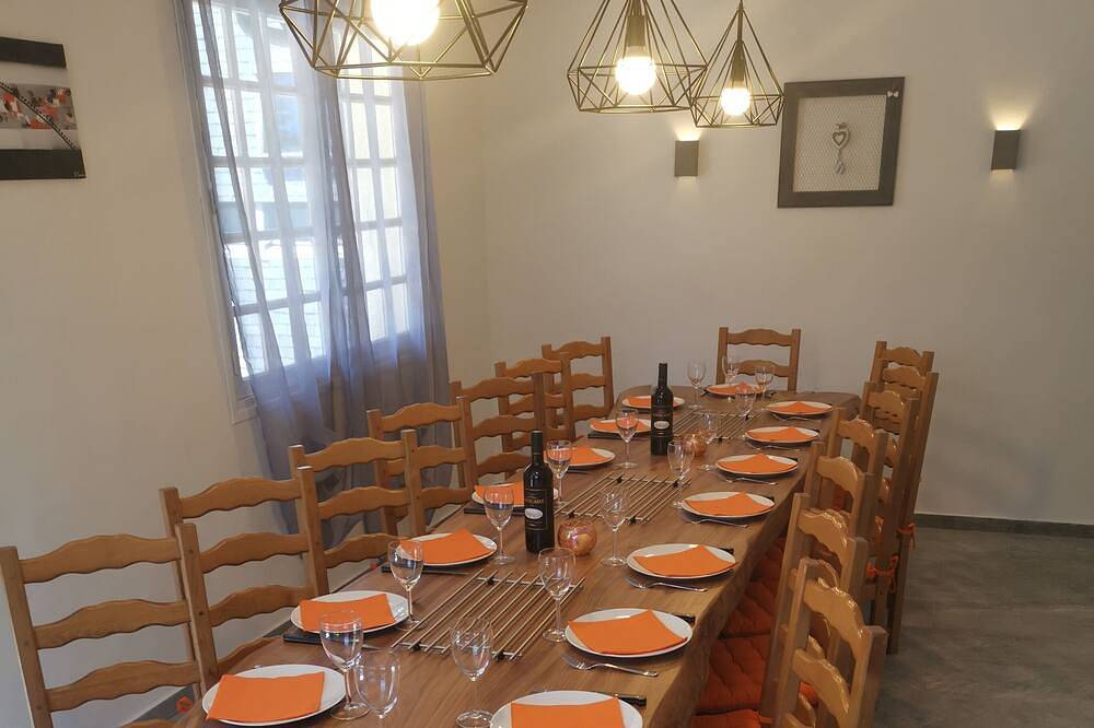 Grand Chalet St-Lary centre 13 à 15 pers 06 37 07 78 76 in Saint-Lary-Soulan, Parc national des Pyrénées