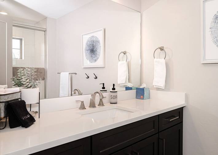 Location de vacances pour 12 personnes, avec balcon et jacuzzi à Granby - 2