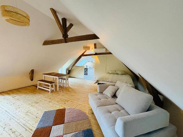 Gîte pour 2 personnes, avec jardin à Juigné-sur-Loire