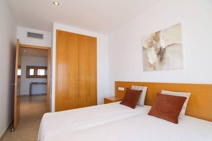 Chalet pour 8 personnes, avec balcon ainsi que jardin et piscine, animaux acceptés à Roses - 4