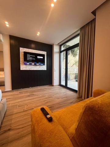 Maison d’hôte pour 4 personnes, avec terrasse ainsi que jardin et vue à Saranda