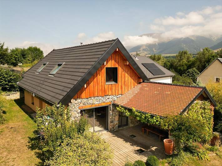 Gîte pour 8 personnes, avec Terrasse et Jardin