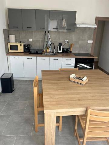 Gîte pour 6 personnes à Mesnard-la-Barotière - 3