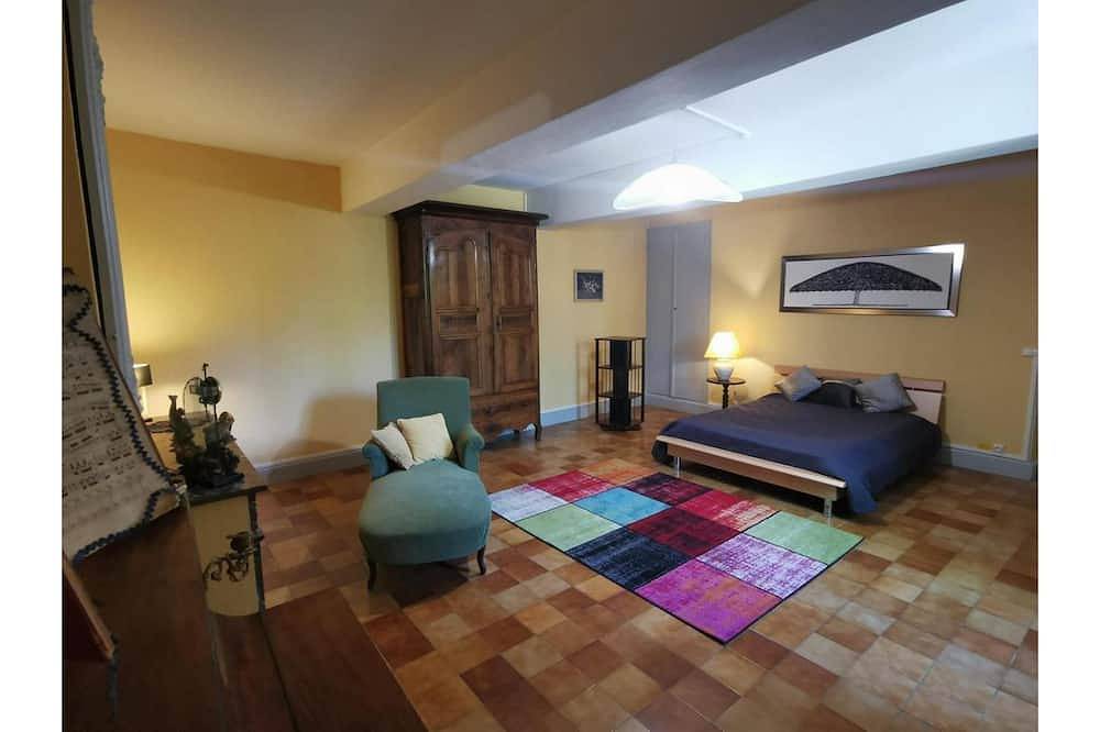 Maison Gasconne, Charme de L'ancien Allié au Confort du Moderne ! in Saint-Jean-le-Comtal, Gers