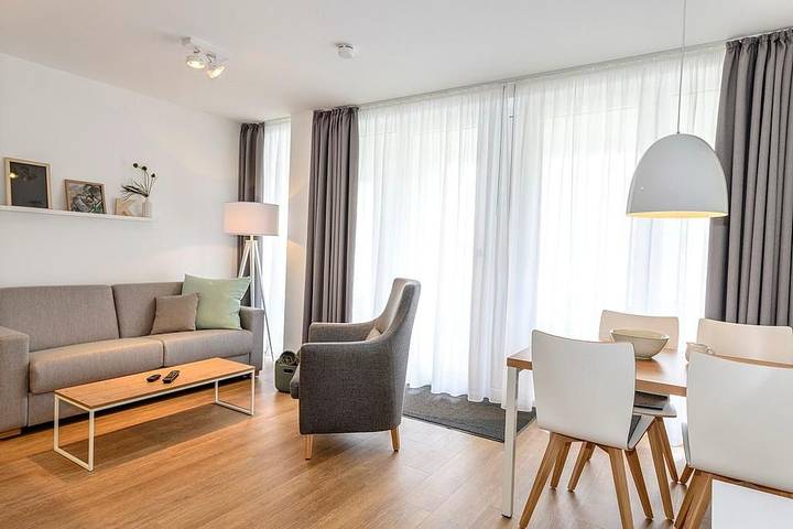 Ferienwohnung für 2 Personen, mit Terrasse und Kinderpool sowie Sauna in Bensersiel