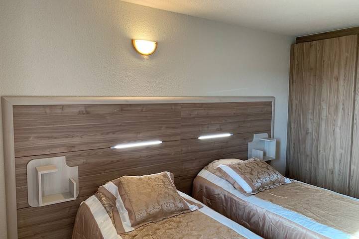 Location de vacances pour 6 personnes, avec piscine et jardin ainsi que jacuzzi et terrasse à Piana - 2
