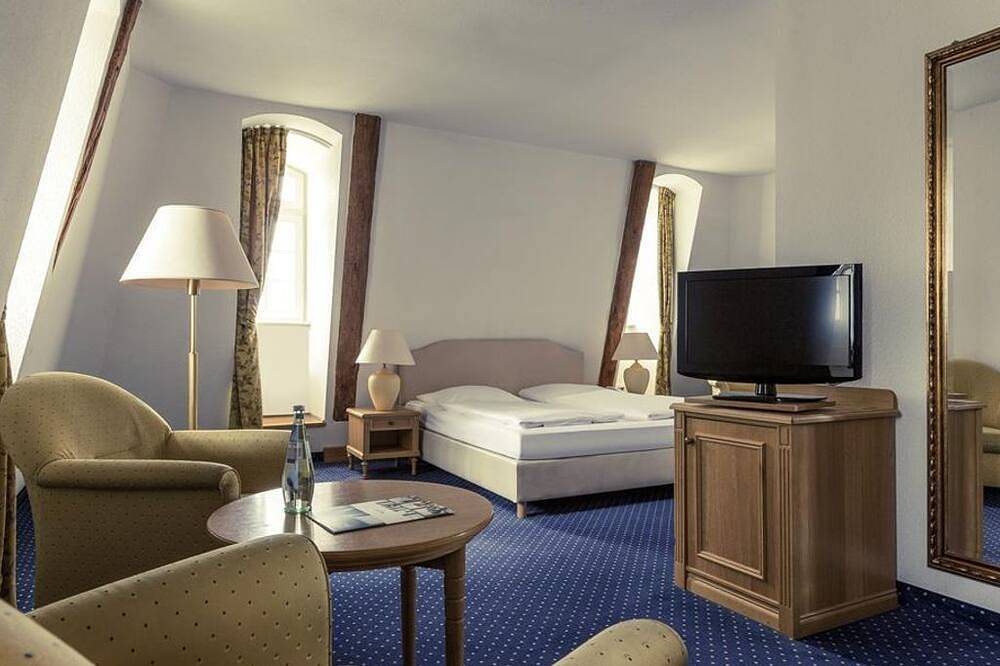Standard Zimmer, Dusche, Wc, Nichtraucher - Hotel Schloss Neustadt-Glewe in Neustadt-Glewe, Ludwigslust-Parchim