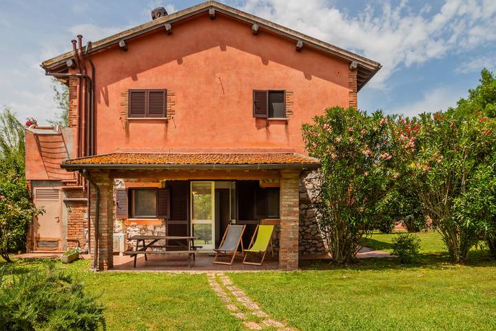 Ferienwohnung für 3 Personen, mit Garten in Grosseto