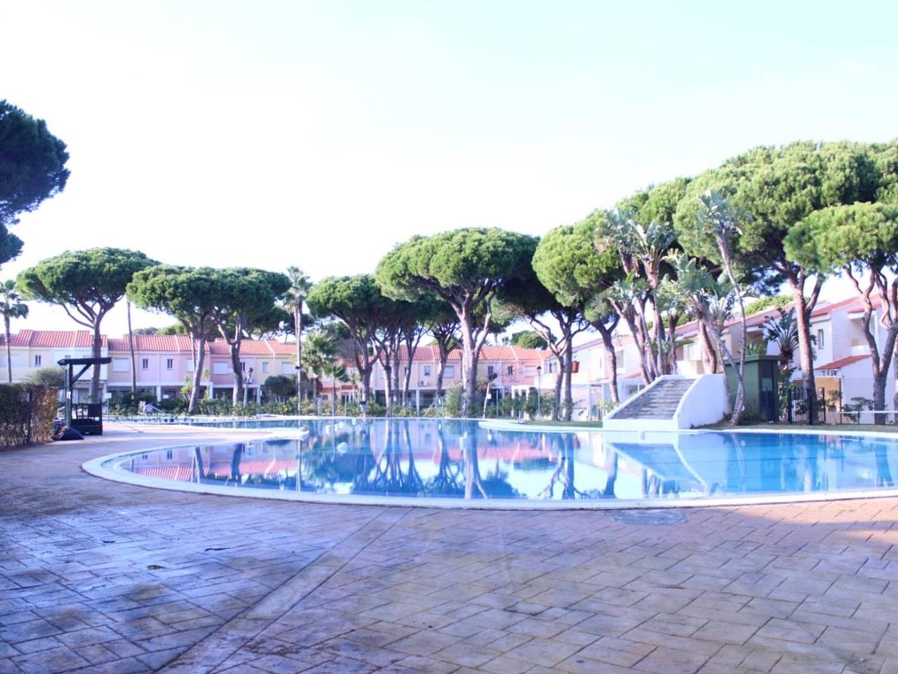 Tres dormitorios en primera linea de playa in La Barrosa, Chiclana de la Frontera