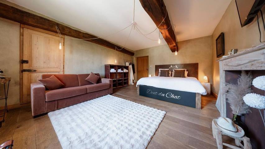 Chambre d’hôte pour 4 personnes, avec piscine ainsi que jacuzzi et jardin dans l' Isère - 3