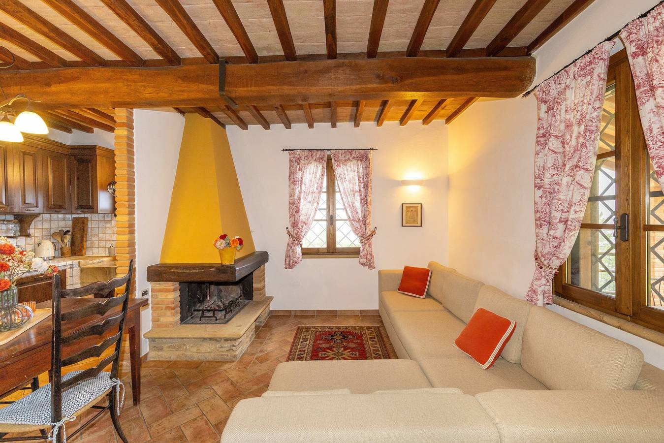Villa 'Karla' mit privatem Pool, Wlan und Klimaanlage in Chianni, Etruskische Küste
