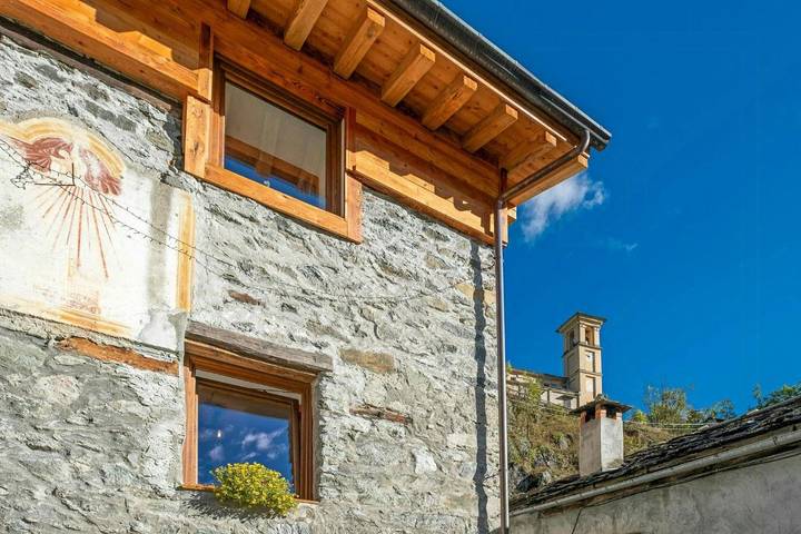 Location de vacances pour 4 personnes, avec terrasse ainsi que jacuzzi et jardin, animaux acceptés à Ala di Stura - 3