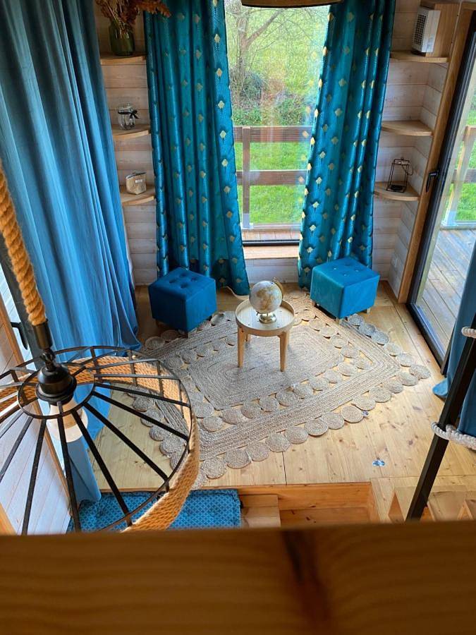 Location de vacances pour 4 personnes, avec vue et jardin à Bazouges-la-Pérouse - 3