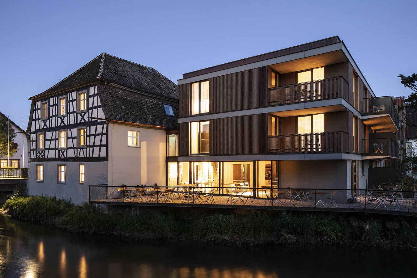 Sternen Bohlingen Aparthotel - Apartment zum Dorfplatz, 26qm, 1 Wohn-/Schlafzimmer, max. 2 Personen in Singen, Hegau