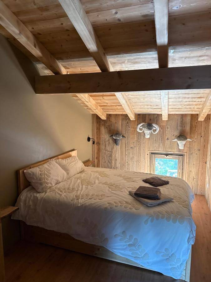Chambre d’hôte pour 2 personnes, avec Balcon et Terrasse ainsi que Jardin et Sauna dans La Plagne-Tarentaise - 2