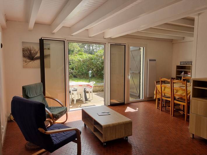 Location de vacances pour 6 personnes, avec jardin dans Plage du Penon - 3