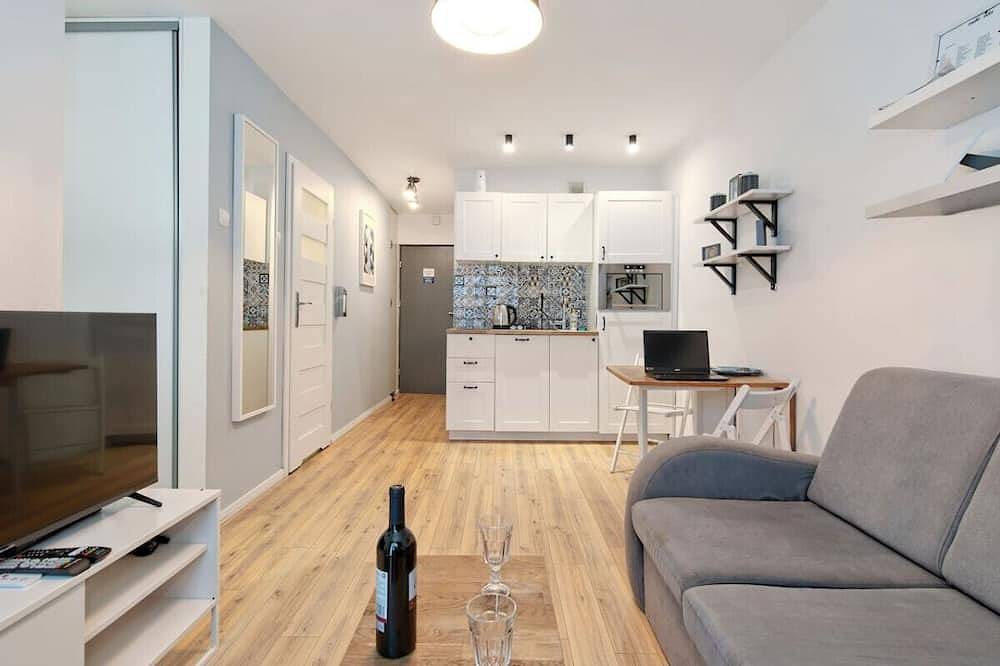 Ganze Wohnung, Gdynia Seaside Apartment - Balcony, Workspace, Bus - by Rentujemy in Gdingen, Dreistadt