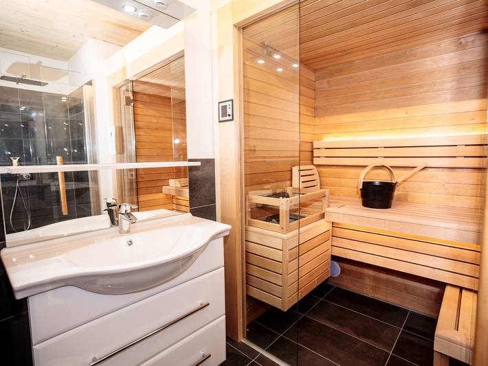 Ganze Wohnung, Schöne Wohnung mit Sauna in Haus, Schladming-Dachstein