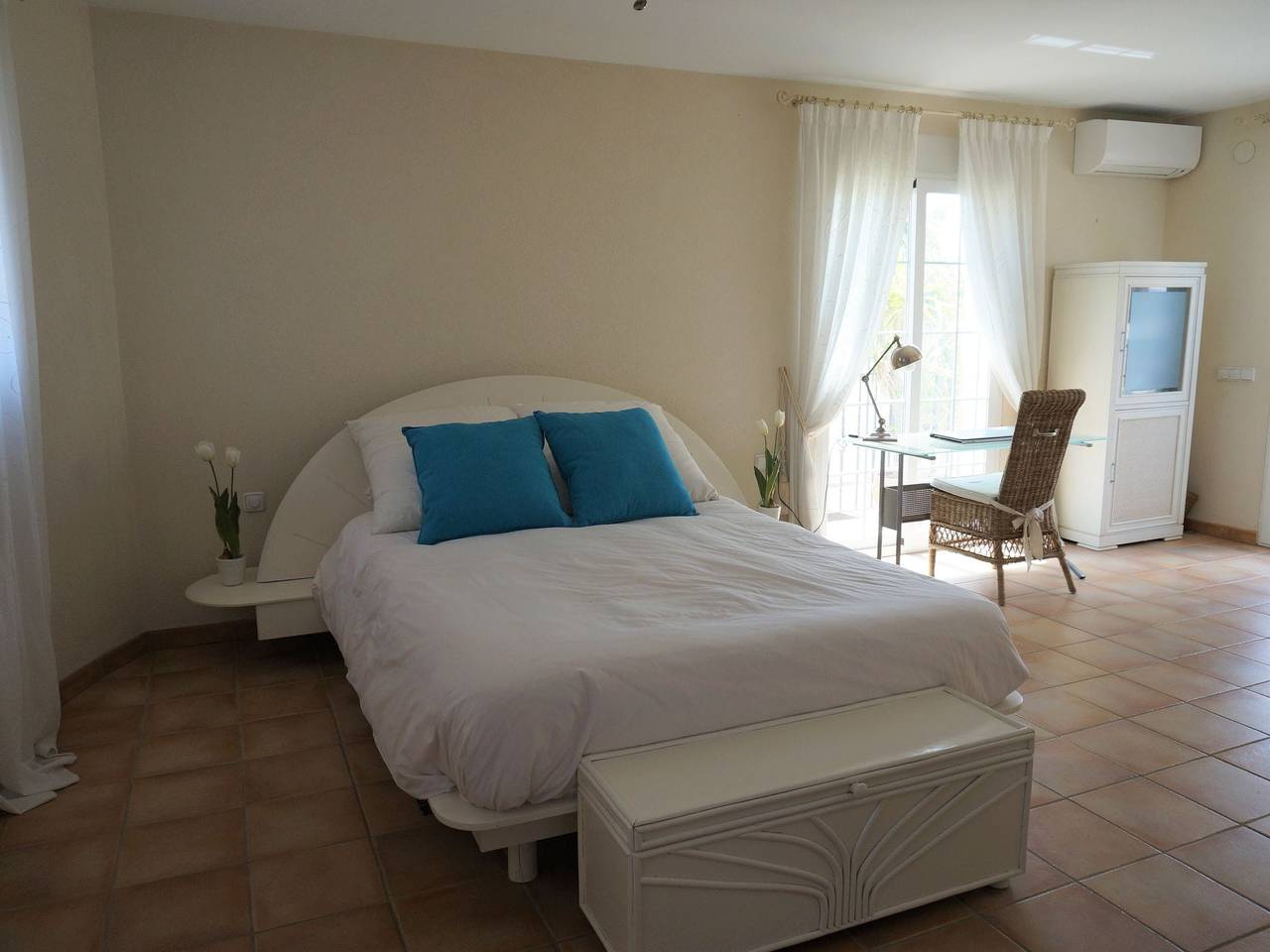 Villa in L'Alfàs del Pi am Strand in L'Albir, Alfàs del Pi