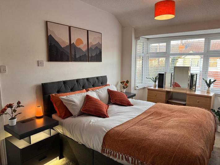 Bed and breakfast for 2 people, with Garden in Coventry