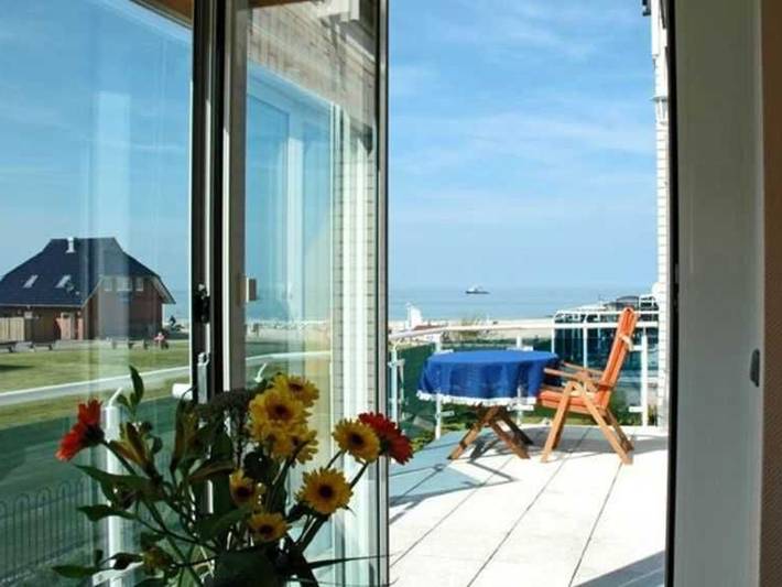 Ferienwohnung für 2 Personen, mit Balkon und Seeblick, kinderfreundlich in Kühlungsborn - 2