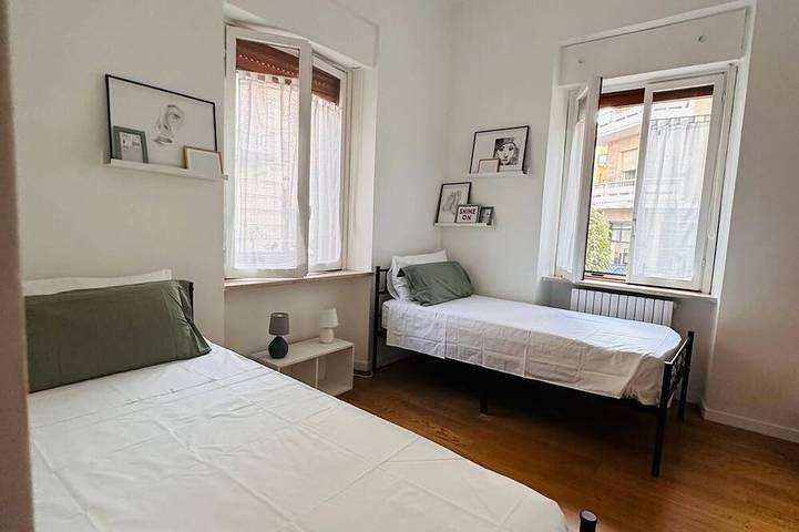 Ganze Wohnung, Emilù Gästehaus im Zentrum von Pescara, 300 m vom Meer, komplette Wohnung. in Pescara, Pescara Provinz
