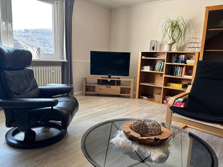 Ferienwohnung für 6 Personen, mit Garten und Ausblick in Ellenz-Poltersdorf - 2