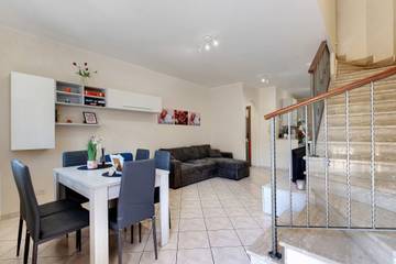 Villa per 8 Persone in Guidonia Montecelio, Provincia di Roma, Foto 2